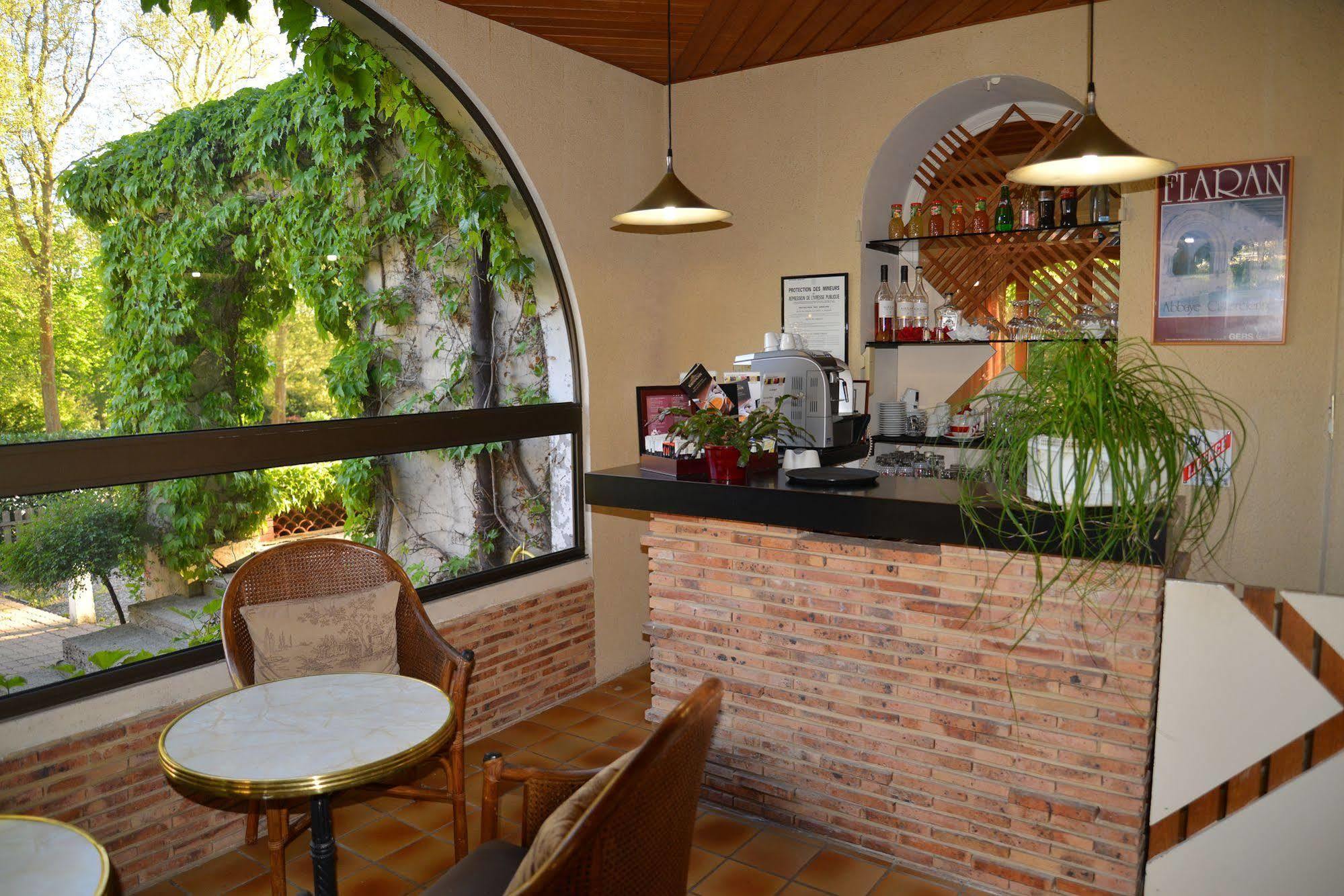 Hotel Cante Grit บาร์โบตอง-เลส์-แตมส์ ภายนอก รูปภาพ